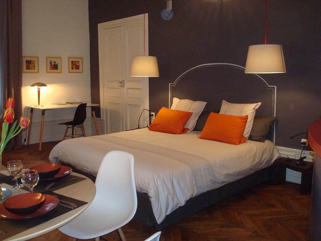Appartements Caractere Clos St Jean Mâcon Zimmer foto